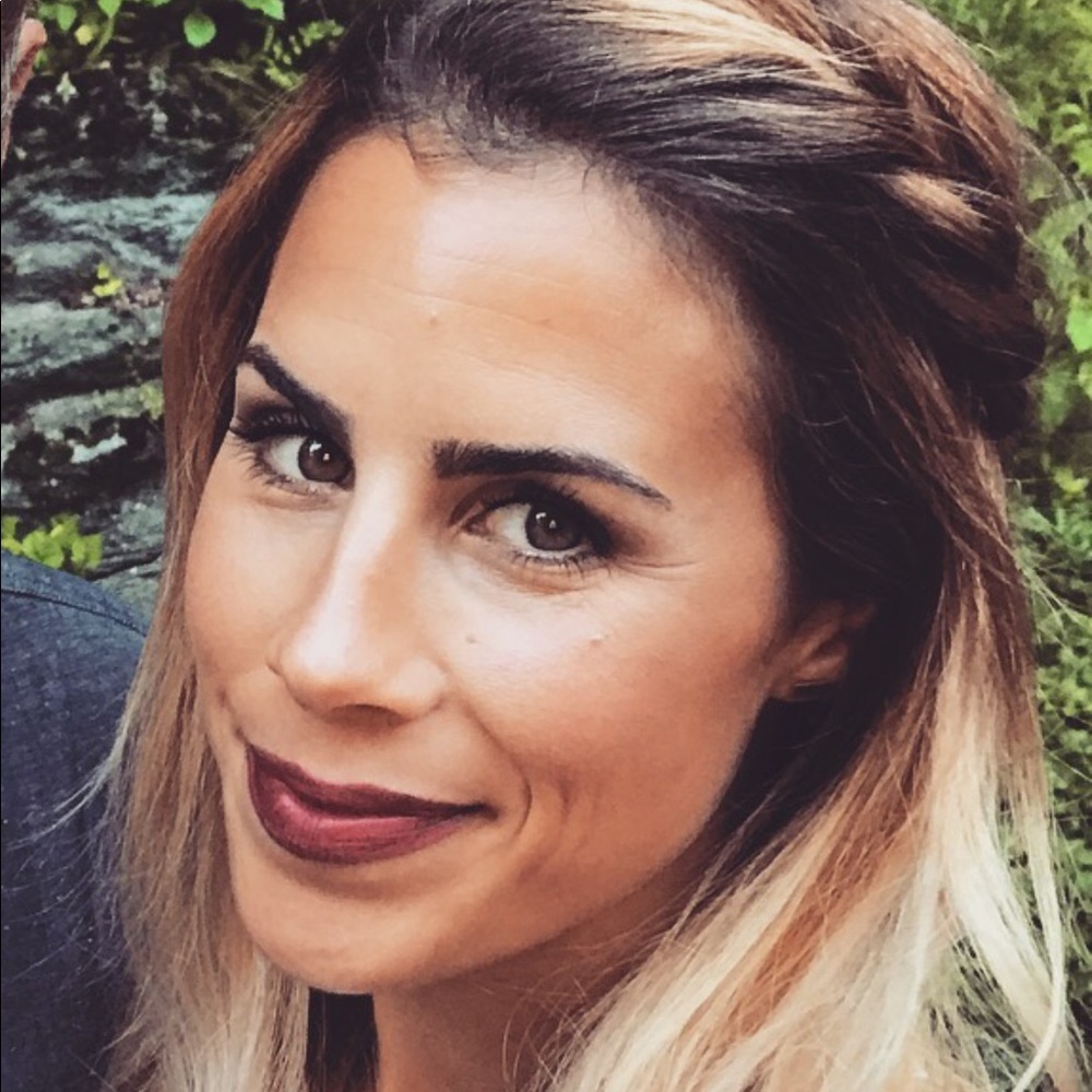 Meet your Posher, Jessica